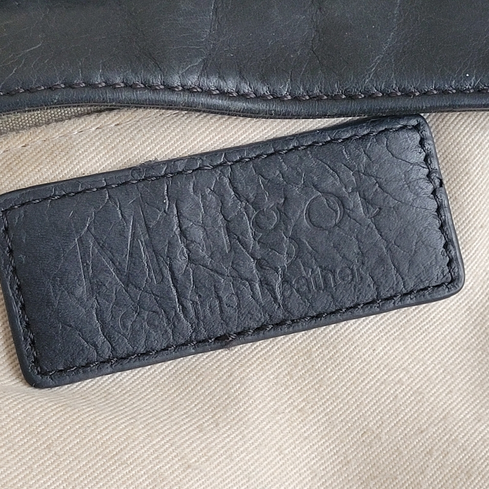 Margot Leather Crossbody Bag Small Black - Picture 4 of 6